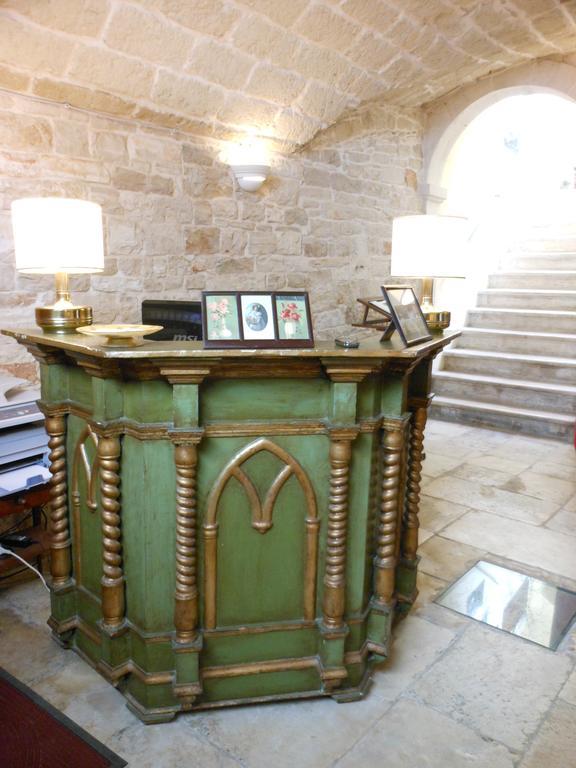 Palazzo Antica Via Appia Bed & Breakfast Bitonto Ngoại thất bức ảnh